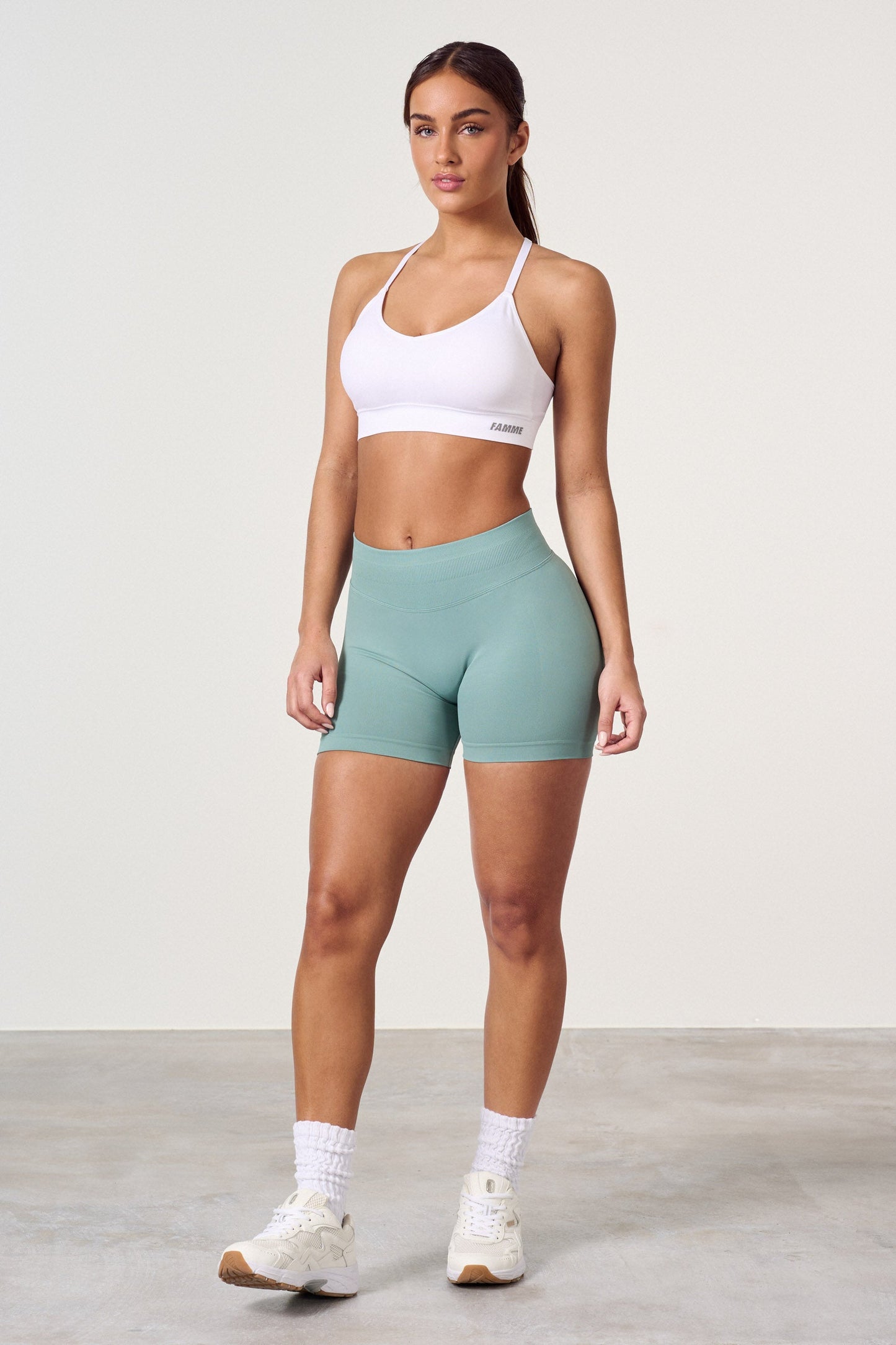 Sculpt Scrunch Shorts - for kvinde - FAMME - Shorts
