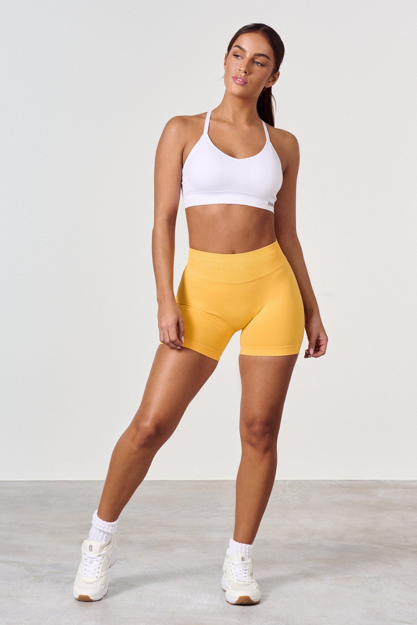 Sculpt Scrunch Shorts - for kvinde - FAMME - Shorts