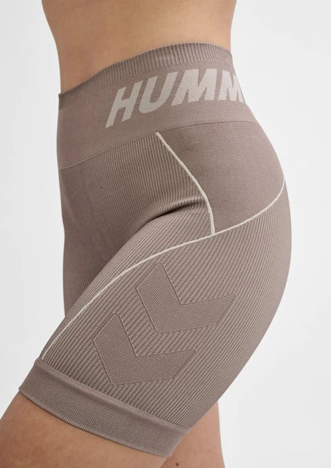 Christel Seamless Shorts - Sand - for kvinde - HUMMEL - Shorts