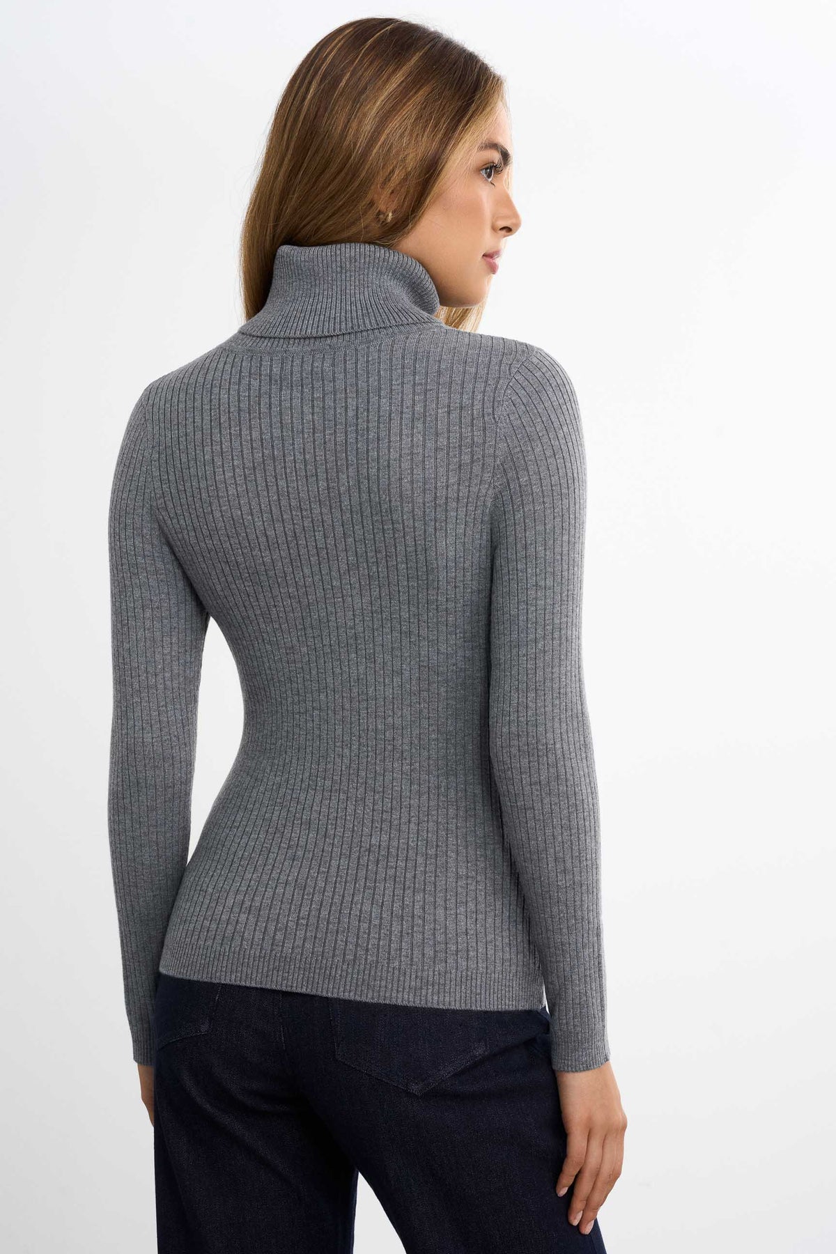 Ribbestrikket turtleneck-genser
