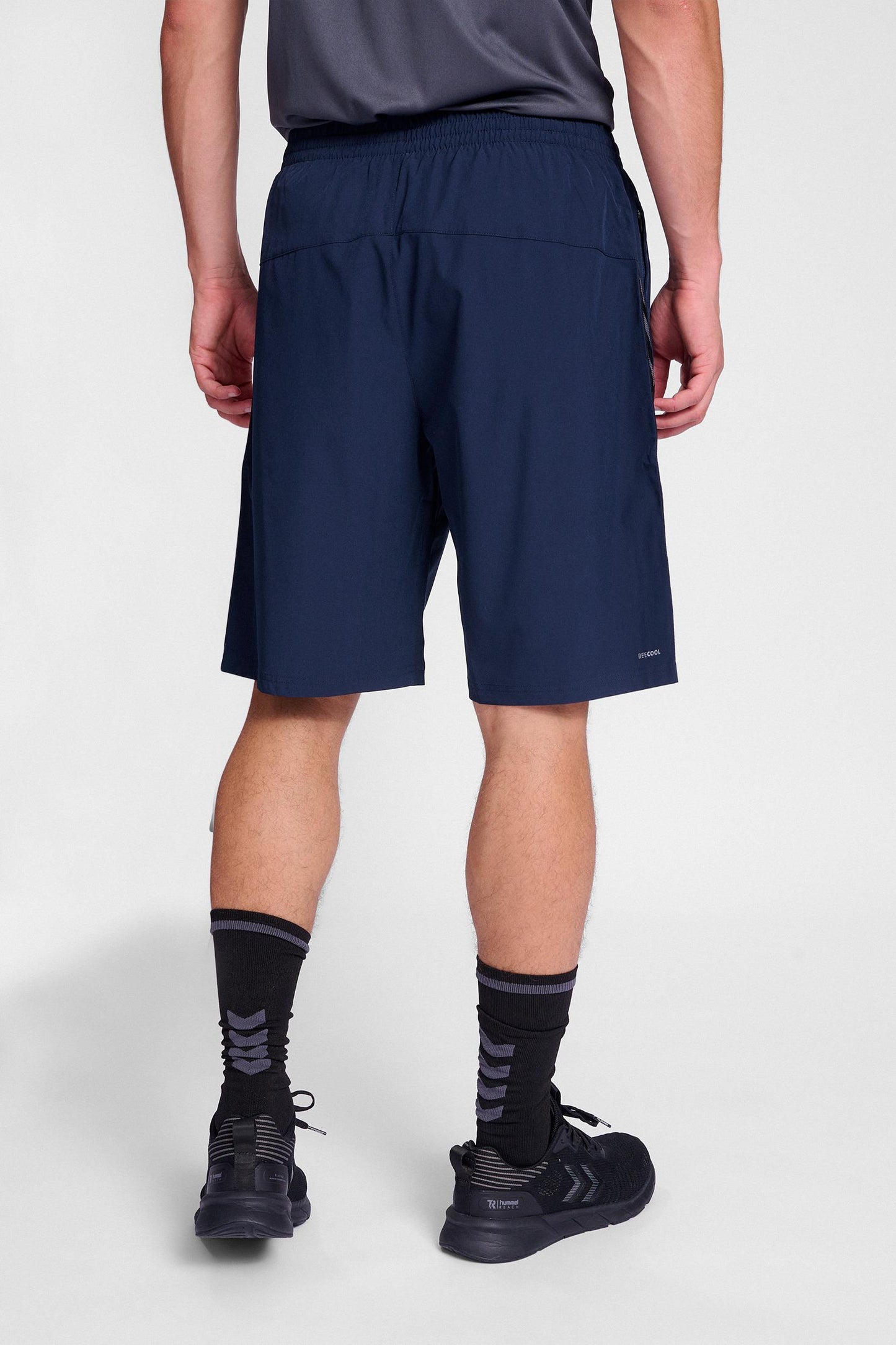 HUMMEL - Hmlauthentic Woven Shorts - Marine