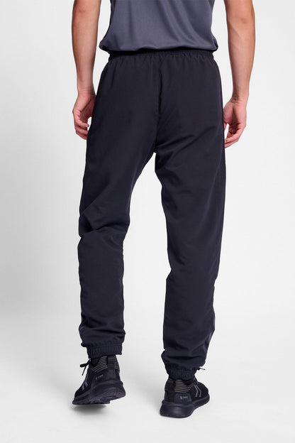 HUMMEL - Hmltravel Woven Pants - Black