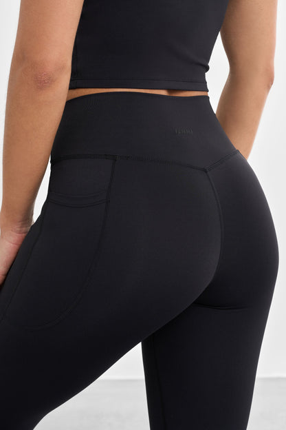 Signature flared leggings med lommer