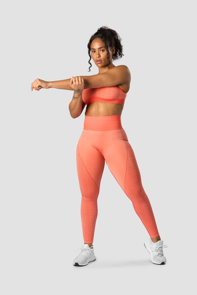 signature seamless sports bra peach